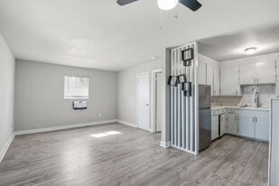 6318 Laramie St in Humble, TX - Building Photo