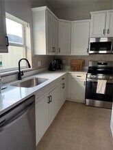 2729 Walden Woods Dr in Plant City, FL - Building Photo - Building Photo
