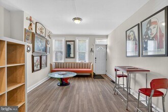 2623 Emerald St in Philadelphia, PA - Building Photo - Building Photo