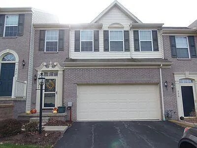 240 Corey Dr in Gibsonia, PA - Building Photo