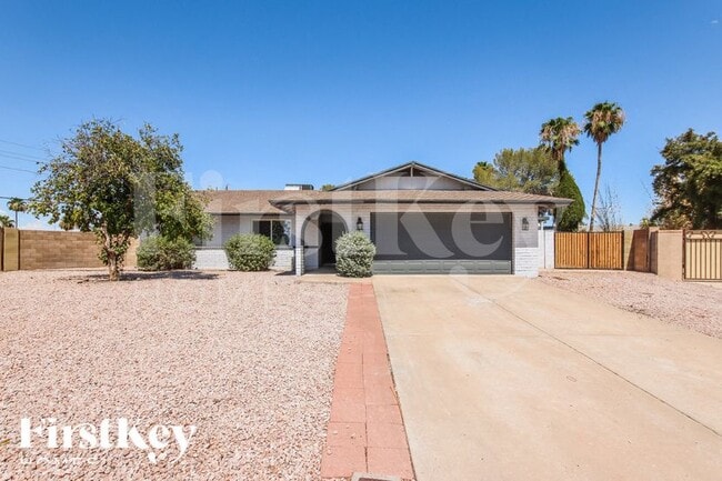 3802 W Juniper Ave in Phoenix, AZ - Building Photo - Building Photo