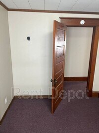 302 W State St photo'