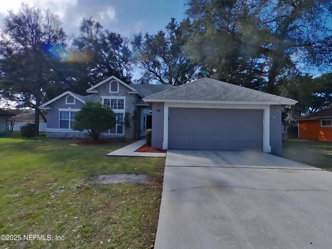 property at 838 Poydras Ln W