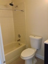 3 Dutch Ln in Hazlet, NJ - Building Photo - Building Photo