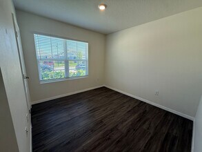 637 Talisi Lp in St. Cloud, FL - Building Photo - Building Photo