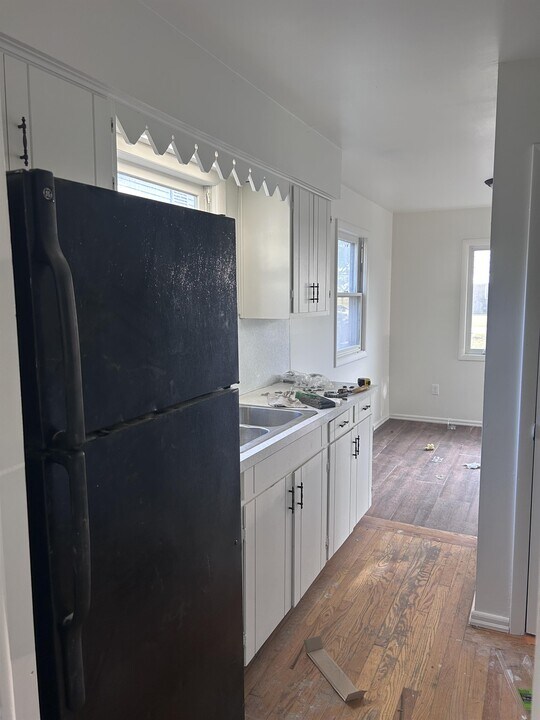 418 N 2nd St in Shepherd, MI - Building Photo