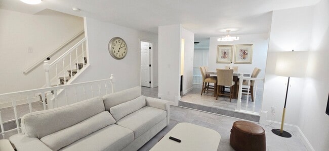 property at 8 Highlands Ct