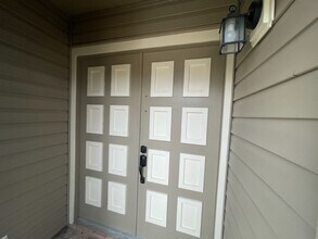 838 Saddlebrook Dr in San Antonio, TX - Building Photo - Building Photo