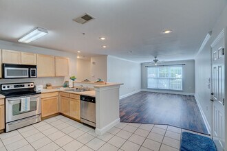 2820 Bloomfield Ln in Wilmington, NC - Building Photo - Building Photo