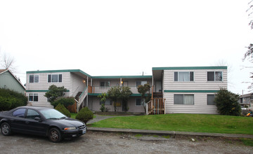 3318 S Chandler St in Tacoma, WA - Foto de edificio - Building Photo