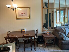 4060 Coyote Frk, Unit 4060 in Truckee, CA - Building Photo