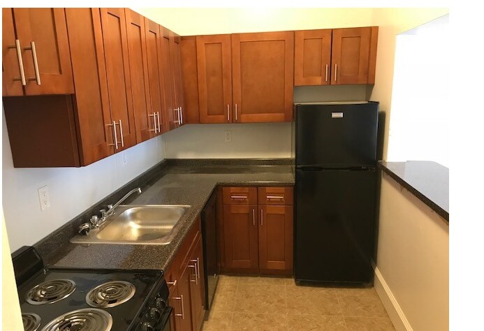 19 Lancaster Ter, Unit 209 in Brookline, MA - Foto de edificio