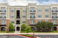 Riverwalk Apartments in Jenks, OK - Building Photo - Building Photo