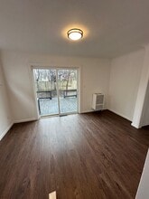 3377 E 135th St in Cleveland, OH - Building Photo - Building Photo
