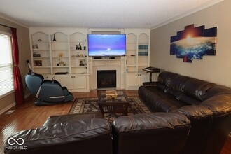 14549 Brackney Ln in Carmel, IN - Building Photo - Building Photo