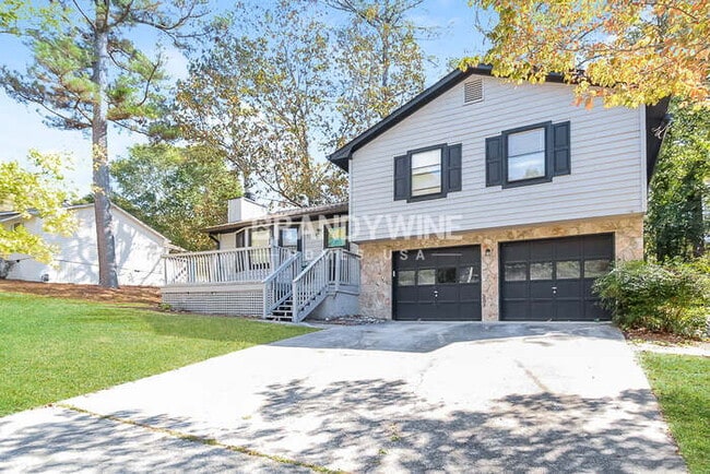 3798 Burnt Leaf Ln SW in Snellville, GA - Building Photo - Building Photo