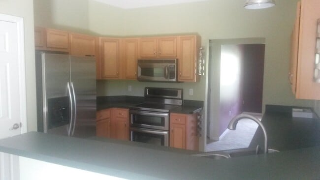 5900 Shannon Dr in Fort Pierce, FL - Building Photo - Building Photo