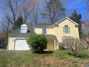 901 Royer Dr in Charlottesville, VA - Building Photo - Building Photo