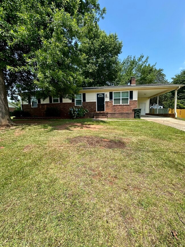 property at 209 Evergreen St