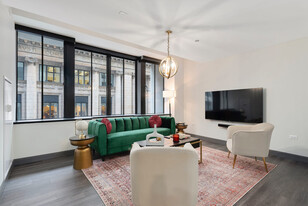 19 S LaSalle St in Chicago, IL - Building Photo