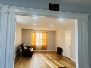 111 Rose Hill Ave in Danbury, CT - Building Photo - Building Photo
