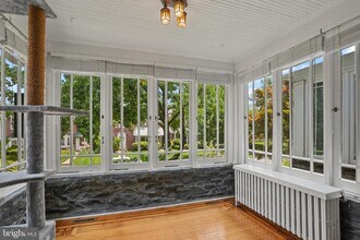3618 Ednor Rd in Baltimore, MD - Building Photo - Building Photo