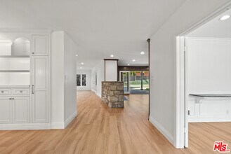 717 Alta Dr in Beverly Hills, CA - Building Photo - Building Photo