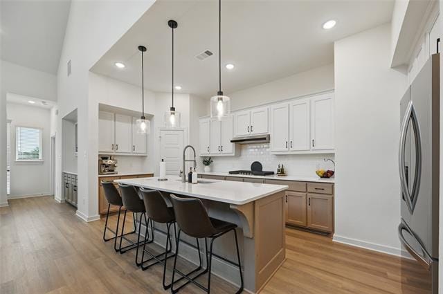 property at 635 Brockwell Bend