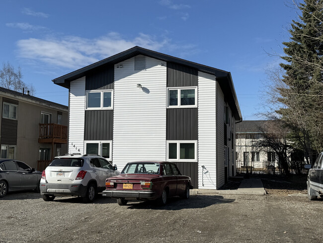 1416 25th Ave in Fairbanks, AK - Building Photo - Building Photo
