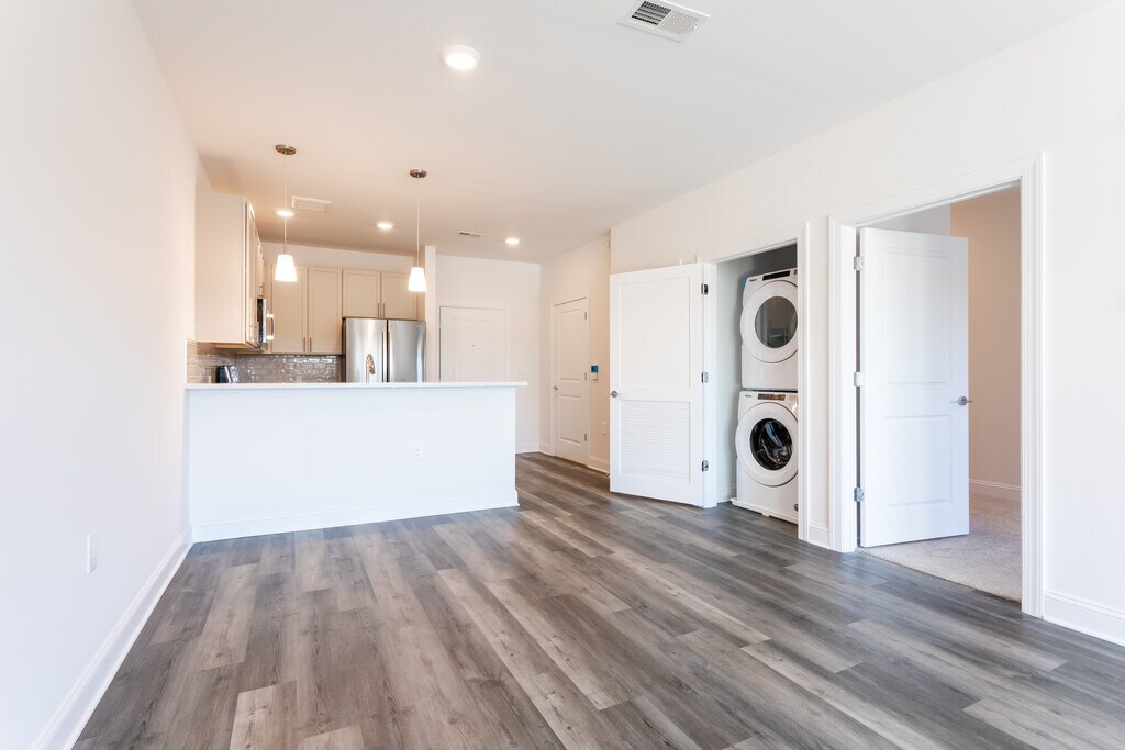 Green Meadows at Pleasant Plains Toms River, NJ Apartments