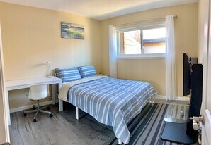 1798 Starlite Dr, Unit Room B in Milpitas, CA - Building Photo