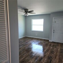 1021 NE 8th Terrace in Cape Coral, FL - Building Photo - Building Photo