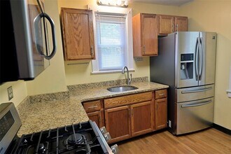107 Mt Vernon Ave in Pittsburgh, PA - Building Photo - Building Photo