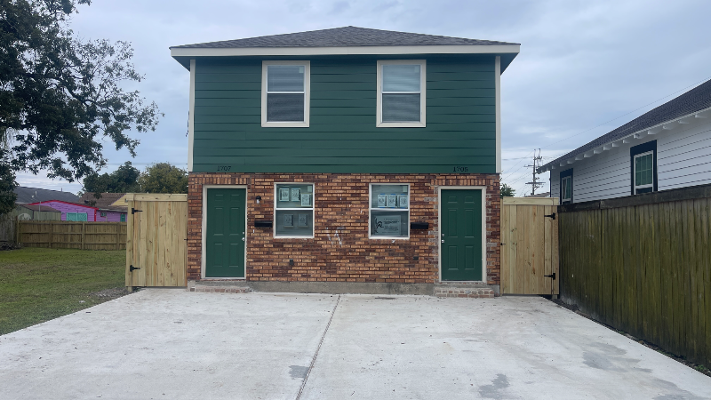 1705 Louisa St in New Orleans, LA - Building Photo