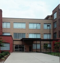 Noland Green Apartments in Newport News, VA - Building Photo - Primary Photo