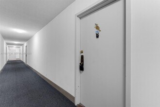 16851 NE 23rd Ave in North Miami Beach, FL - Building Photo - Building Photo