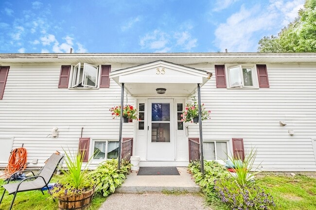 Barrington Hills Apartments