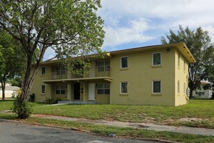 517 20th St in West Palm Beach, FL - Building Photo