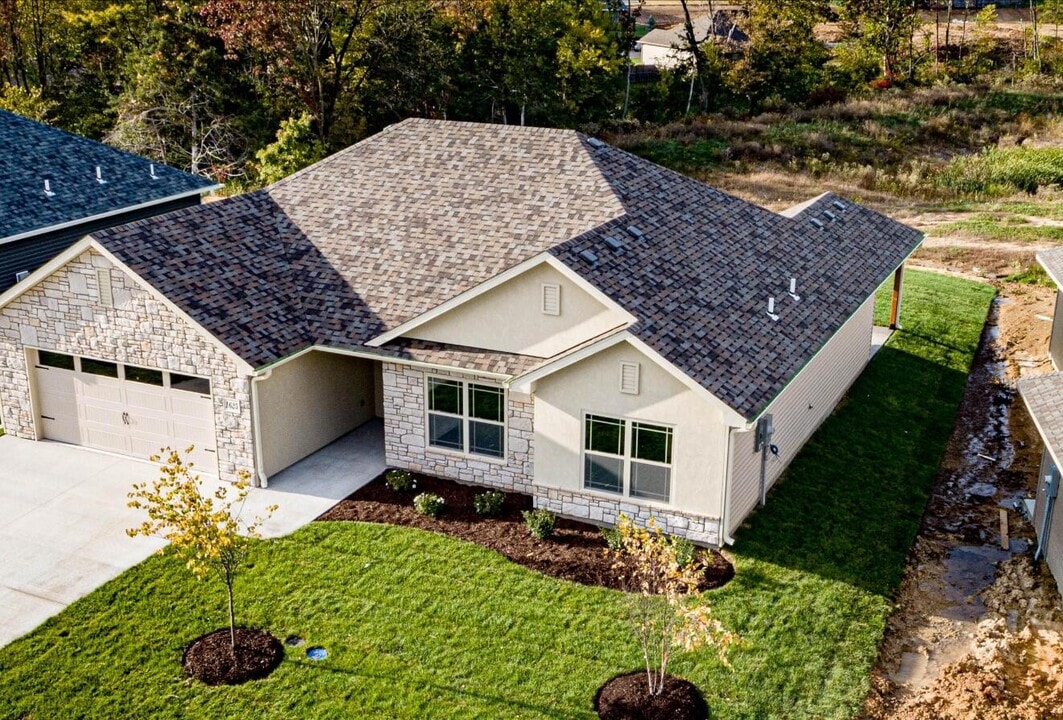 1625 Spring Mountain Dr in Columbia, MO - Building Photo