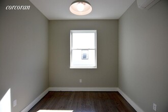806 St Johns Pl-Unit -2-C in Brooklyn, NY - Building Photo - Building Photo