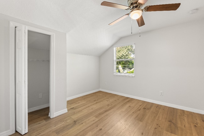 1325 Cloverlawn Ave in Orlando, FL - Building Photo - Building Photo