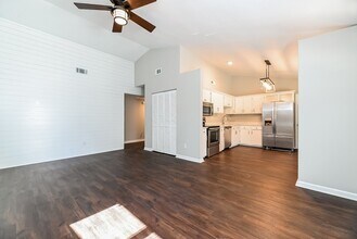 101 Tweed Ct in Summerville, SC - Building Photo - Building Photo