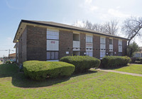 Virginia Apartments in Dallas, TX - Building Photo - Building Photo