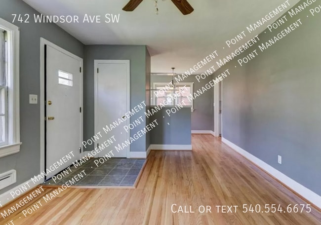 742 Windsor Ave SW in Roanoke, VA - Building Photo - Building Photo