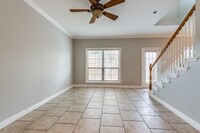 4275 Towne Lake Ct in Irving, TX - Building Photo - Building Photo