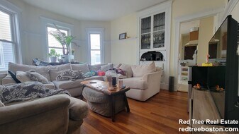 35 Chester St, Unit 1 in Boston, MA - Building Photo