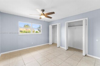 3265 Griffin Rd in Fort Lauderdale, FL - Foto de edificio - Building Photo