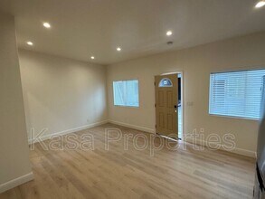 6614 Telegraph Ave in Oakland, CA - Building Photo - Building Photo