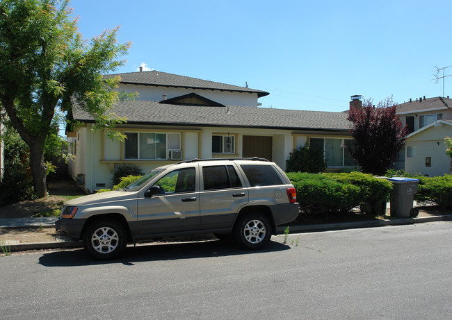 1577 Brookvale Dr in San Jose, CA - Building Photo - Building Photo