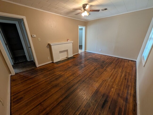 316 N Sawyer St in Pryor, OK - Building Photo - Building Photo